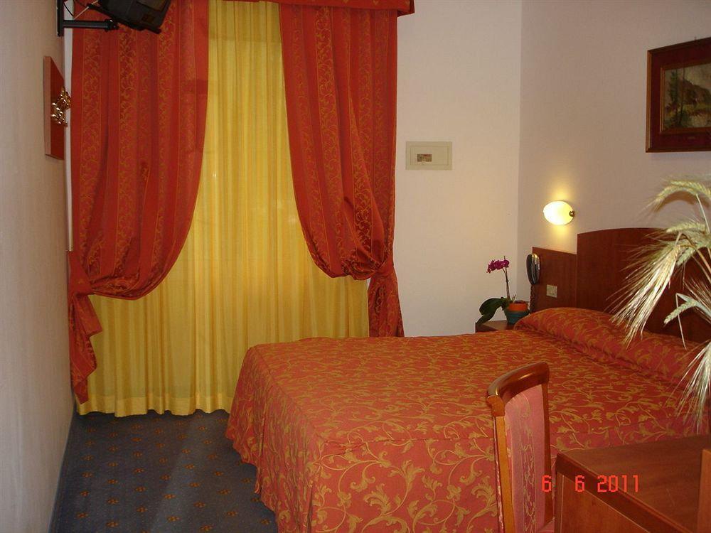 Hotel Garden Limone sul Garda Eksteriør bilde